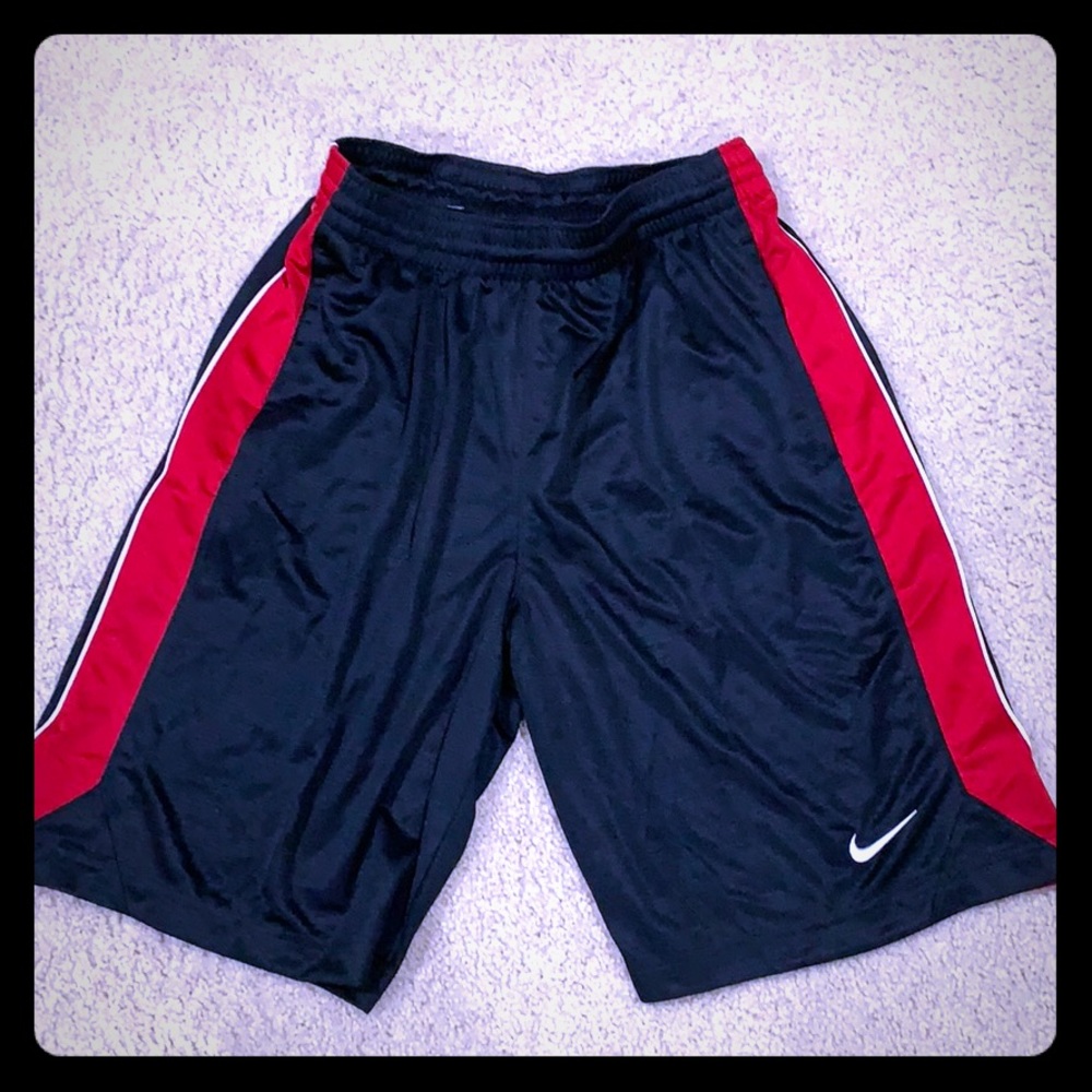 NWT MENS Nike basketball shorts